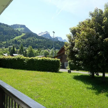Appartement D'arraches *